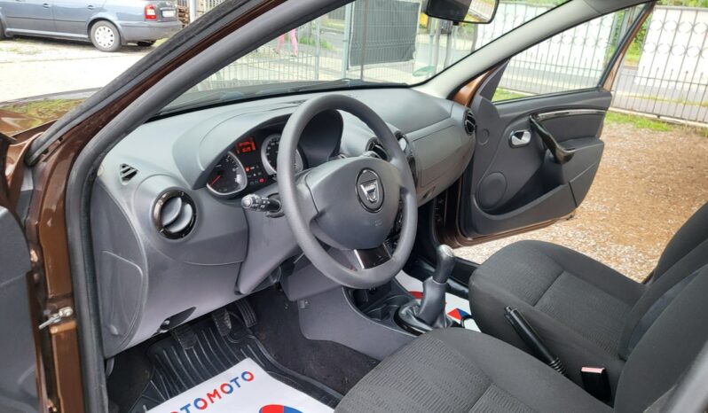 Dacia Duster | FWD (przód) | Manualna | 105 KM | Brązowy full