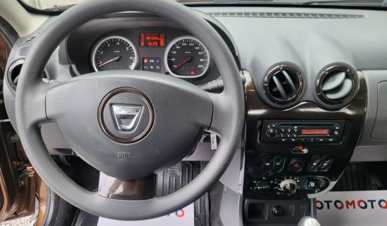 Dacia Duster | FWD (przód) | Manualna | 105 KM | Brązowy full
