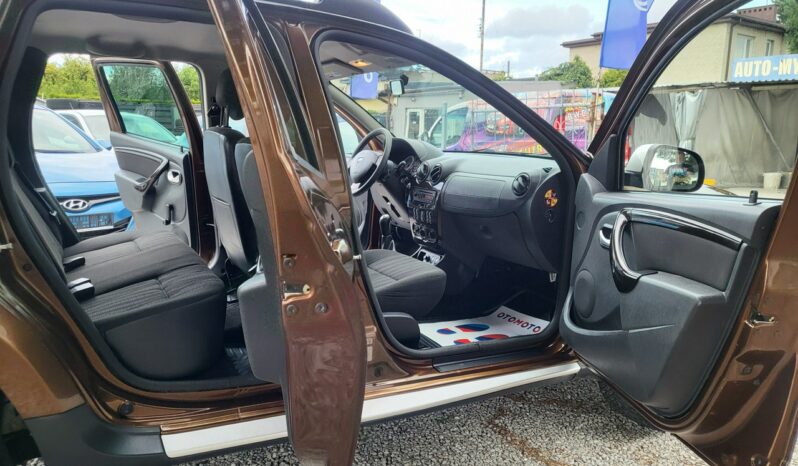 Dacia Duster | FWD (przód) | Manualna | 105 KM | Brązowy full