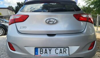 Hyundai i30 | FWD (przód) | Manualna | 100 KM | Srebrny full