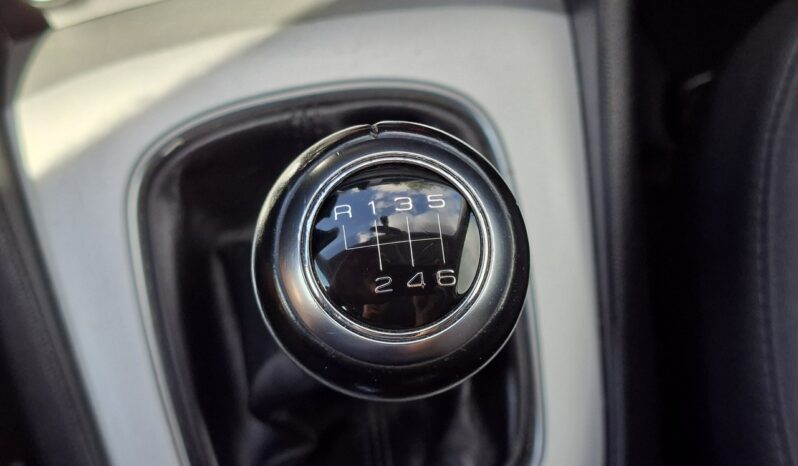 Audi Q3 | FWD (przód) | Manualna | 150 KM | Brązowy full