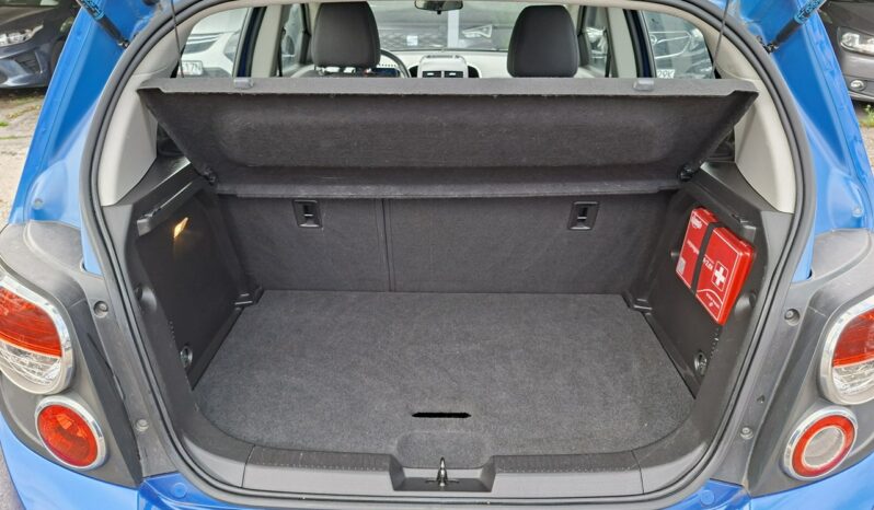 Chevrolet Aveo | FWD (przód) | Manualna | 115 KM | Niebieski full