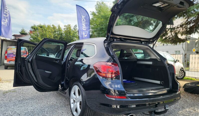 Opel Astra | FWD (przód) | Manualna | 140 KM | Czarny full
