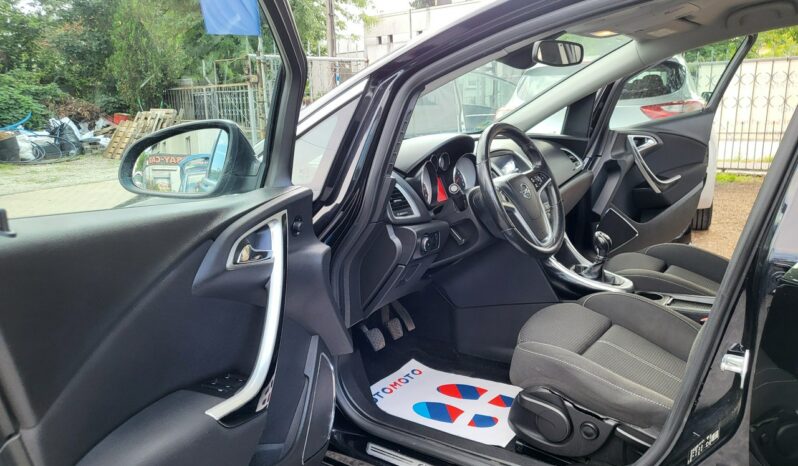 Opel Astra | FWD (przód) | Manualna | 140 KM | Czarny full