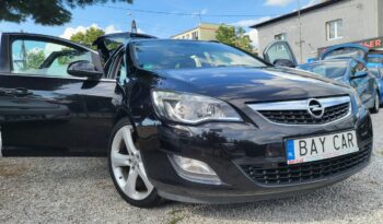 Opel Astra | FWD (przód) | Manualna | 140 KM | Czarny full