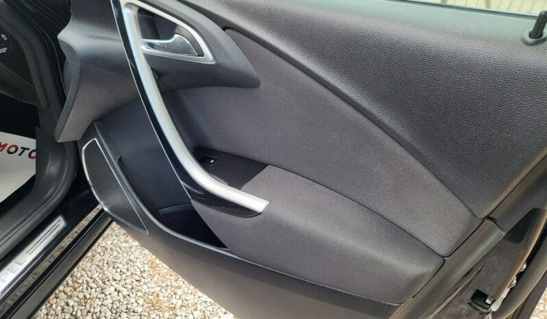 Opel Astra | FWD (przód) | Manualna | 140 KM | Czarny full