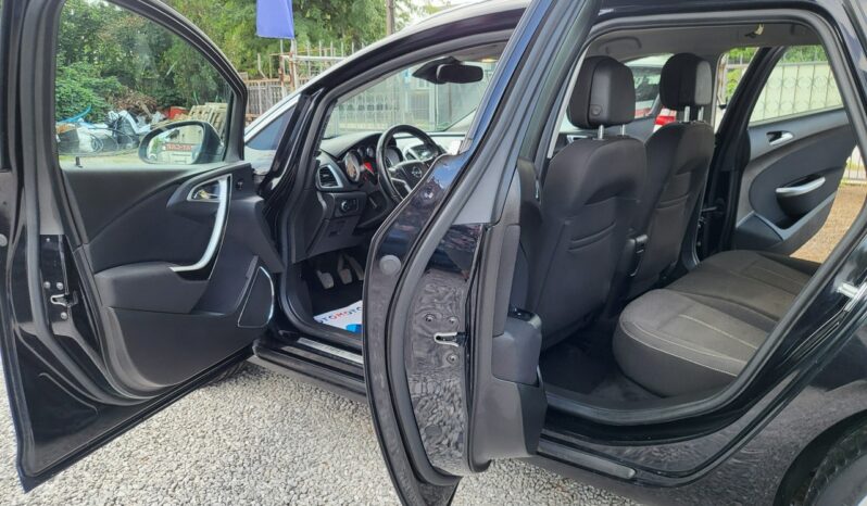 Opel Astra | FWD (przód) | Manualna | 140 KM | Czarny full