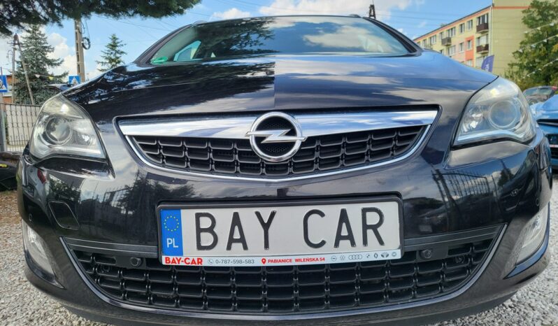 Opel Astra | FWD (przód) | Manualna | 140 KM | Czarny full