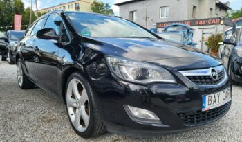 Opel Astra | FWD (przód) | Manualna | 140 KM | Czarny full