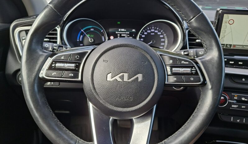 Kia XCeed | FWD (przód) | Automatyczna | 141 KM | Szary full