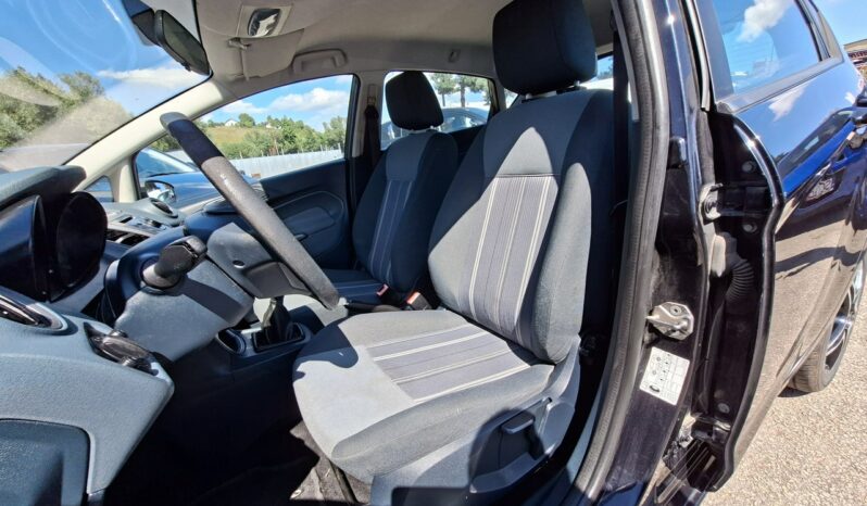 Ford Fiesta | FWD (przód) | Manualna | 82 KM | Czarny full