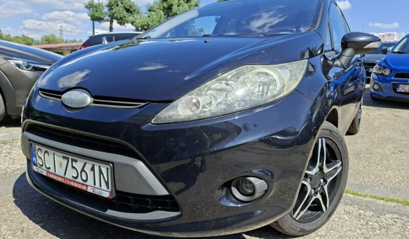 Ford Fiesta | FWD (przód) | Manualna | 82 KM | Czarny full