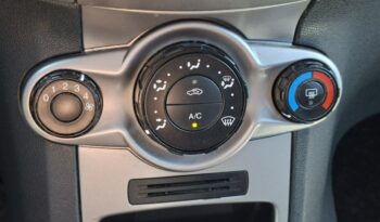 Ford Fiesta | FWD (przód) | Manualna | 82 KM | Czarny full