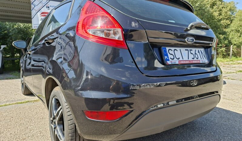 Ford Fiesta | FWD (przód) | Manualna | 82 KM | Czarny full