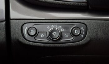 Opel Mokka X | 4×4 (doł. automatycznie) | Manualna | 140 KM | Srebrny full