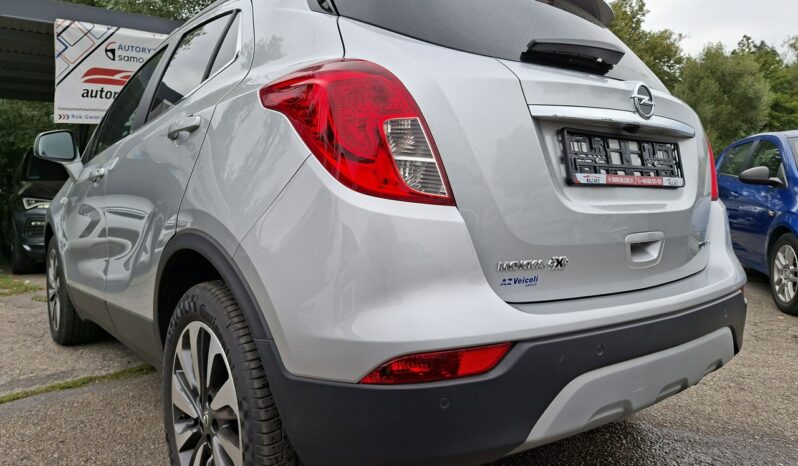 Opel Mokka X | 4×4 (doł. automatycznie) | Manualna | 140 KM | Srebrny full