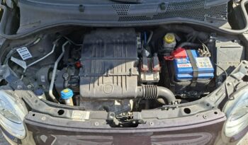 Fiat 500 | FWD (przód) | Manualna | 70 KM | Fioletowy full