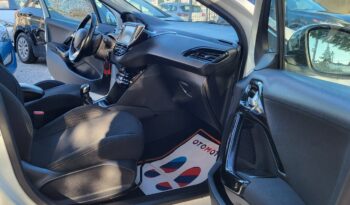 Peugeot 208 | FWD (przód) | Manualna | 100 KM | Biały full
