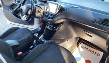 Peugeot 208 | FWD (przód) | Manualna | 100 KM | Biały full
