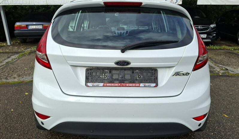 Ford Fiesta | FWD (przód) | Manualna | 82 KM | Biały full