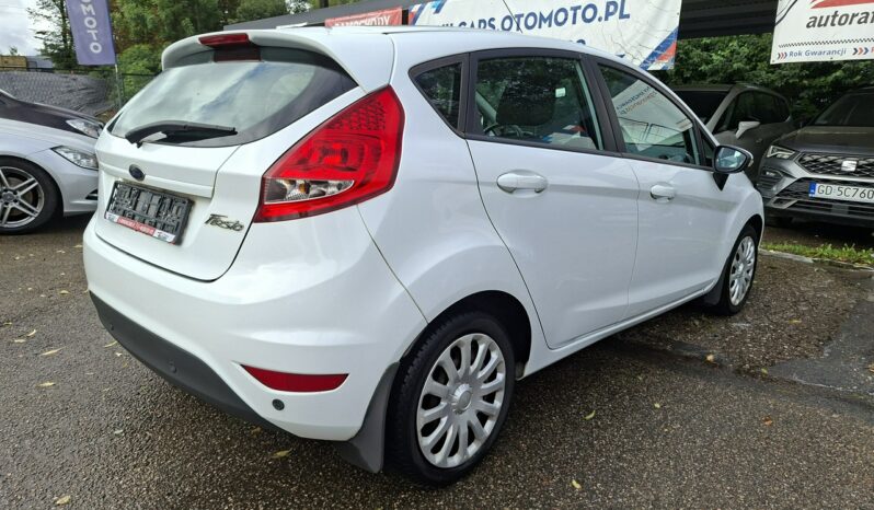 Ford Fiesta | FWD (przód) | Manualna | 82 KM | Biały full
