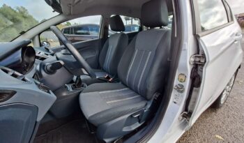 Ford Fiesta | FWD (przód) | Manualna | 82 KM | Biały full
