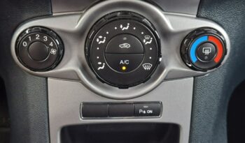 Ford Fiesta | FWD (przód) | Manualna | 82 KM | Biały full