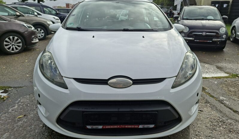 Ford Fiesta | FWD (przód) | Manualna | 82 KM | Biały full