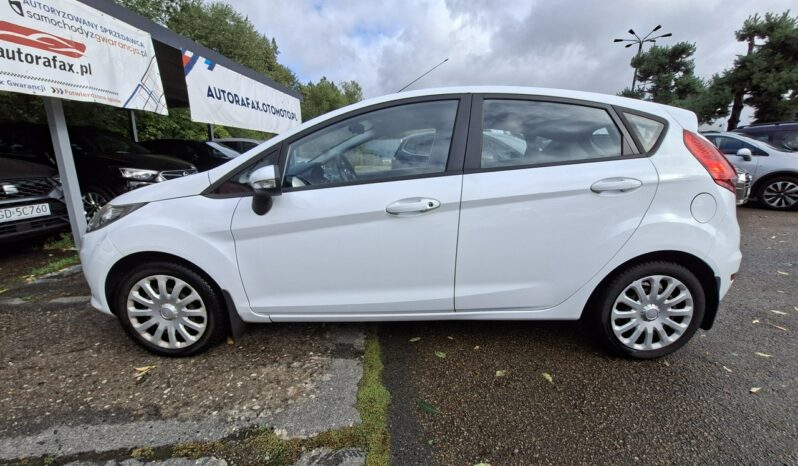Ford Fiesta | FWD (przód) | Manualna | 82 KM | Biały full