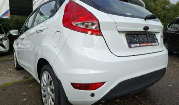 Ford Fiesta | FWD (przód) | Manualna | 82 KM | Biały full