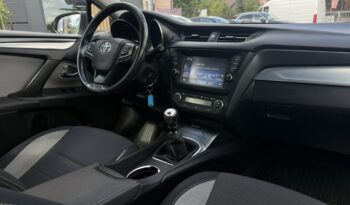 Toyota Avensis | FWD (przód) | Manualna | 143 KM | Biały full