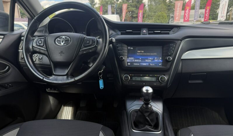 Toyota Avensis | FWD (przód) | Manualna | 143 KM | Biały full