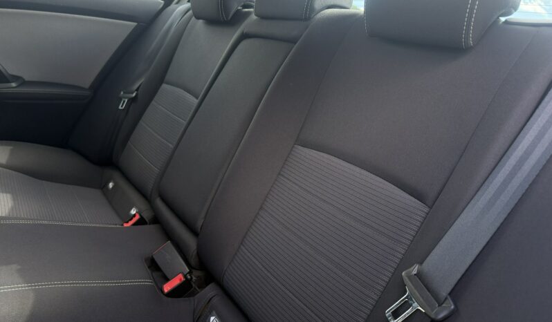 Toyota Avensis | FWD (przód) | Manualna | 143 KM | Biały full