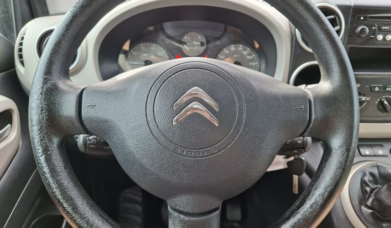 Citroën Berlingo | FWD (przód) | Manualna | 120 KM | Czarny full