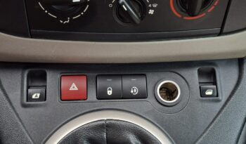 Citroën Berlingo | FWD (przód) | Manualna | 120 KM | Czarny full