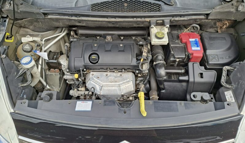 Citroën Berlingo | FWD (przód) | Manualna | 120 KM | Czarny full