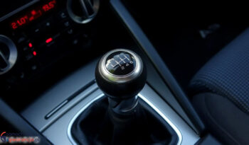 Audi A3 3-drzwiowe | FWD (przód) | Manualna | 125 KM | Niebieski full