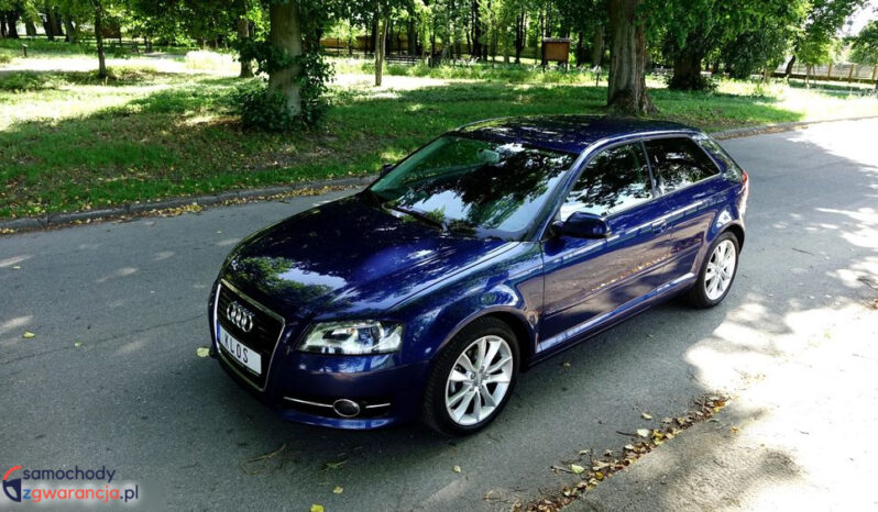 Audi A3 3-drzwiowe | FWD (przód) | Manualna | 125 KM | Niebieski full
