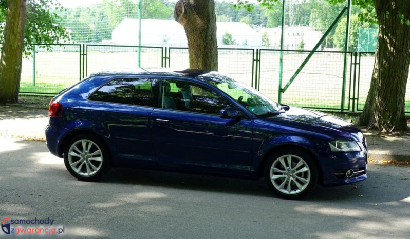 Audi A3 3-drzwiowe | FWD (przód) | Manualna | 125 KM | Niebieski full