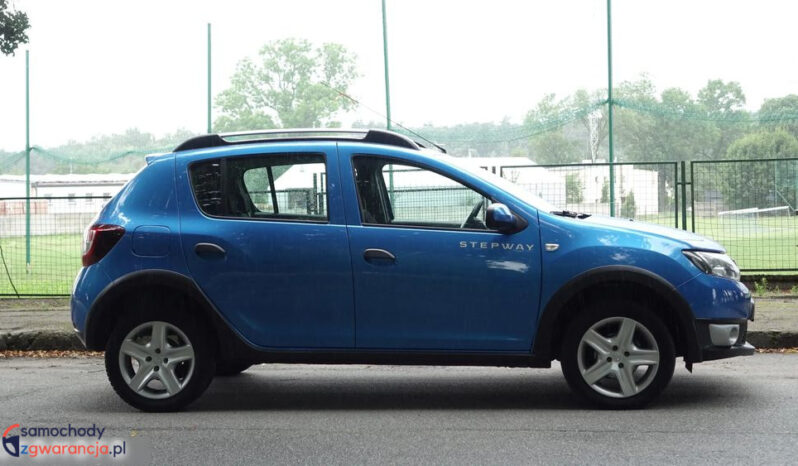 Dacia Sandero | FWD (przód) | Manualna | 90 KM | Niebieski full