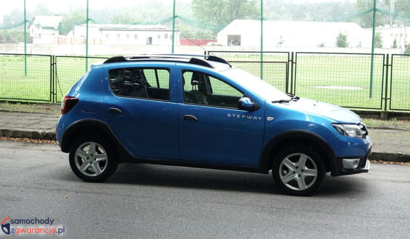 Dacia Sandero | FWD (przód) | Manualna | 90 KM | Niebieski full