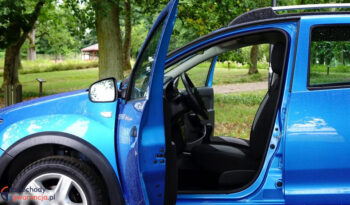 Dacia Sandero | FWD (przód) | Manualna | 90 KM | Niebieski full