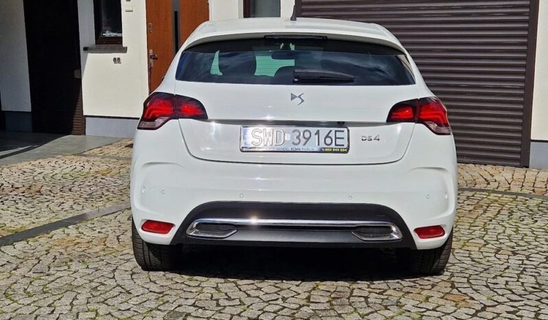 DS Automobiles DS 4 | FWD (przód) | Automatyczna | 165 KM | Biały full