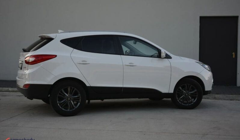Hyundai ix35 | FWD (przód) | Manualna | 166 KM | Biały full