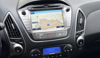 Hyundai ix35 | FWD (przód) | Manualna | 166 KM | Biały full