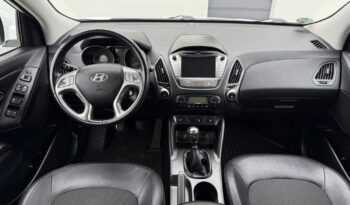 Hyundai ix35 | FWD (przód) | Manualna | 166 KM | Biały full