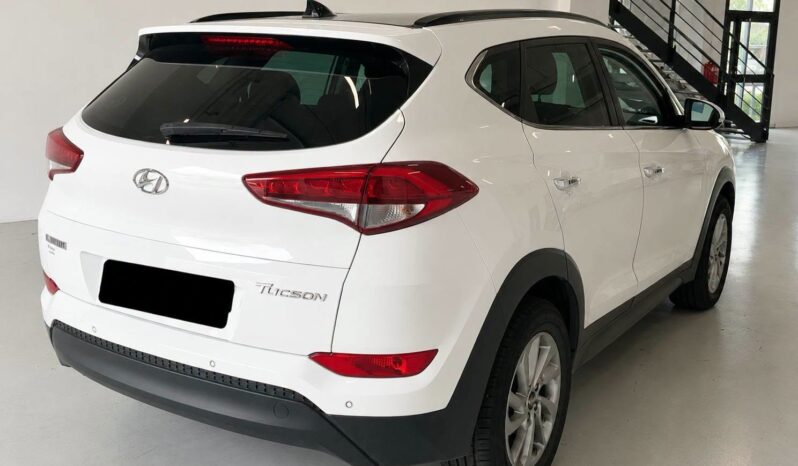Hyundai Tucson | FWD (przód) | Manualna | 115 KM | Biały full