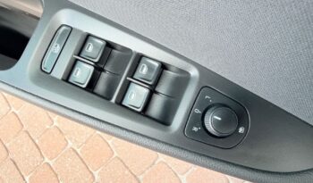 Seat Leon | FWD (przód) | Manualna | 125 KM | Czerwony full