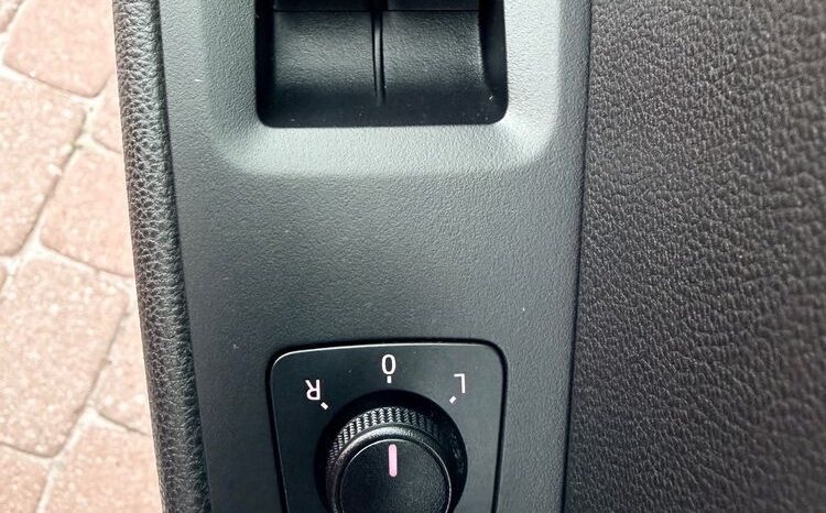 Seat Leon | FWD (przód) | Manualna | 150 KM | Biały full
