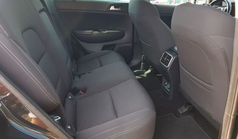 Kia Sportage | FWD (przód) | Manualna | 115 KM | Czarny full